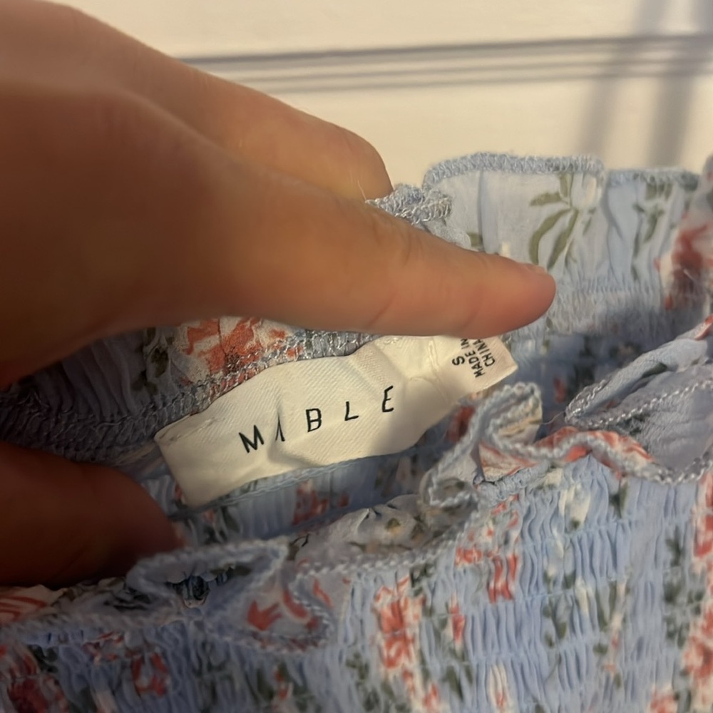 Mable Ruched Midi dress - Picture 3 of 4